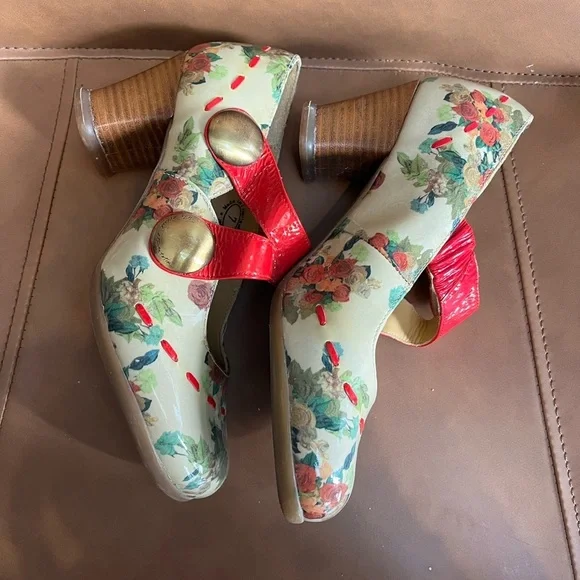Fluevog Floral Mary Jane Heels with Red Strap - Picture 7 of 8